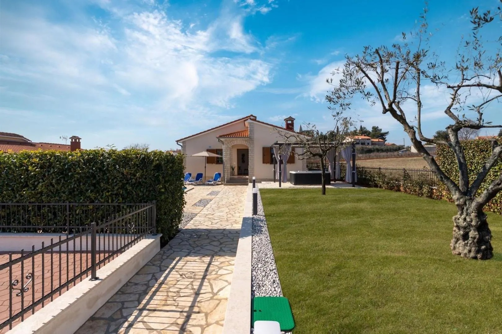 Villa Marko Kaštelir