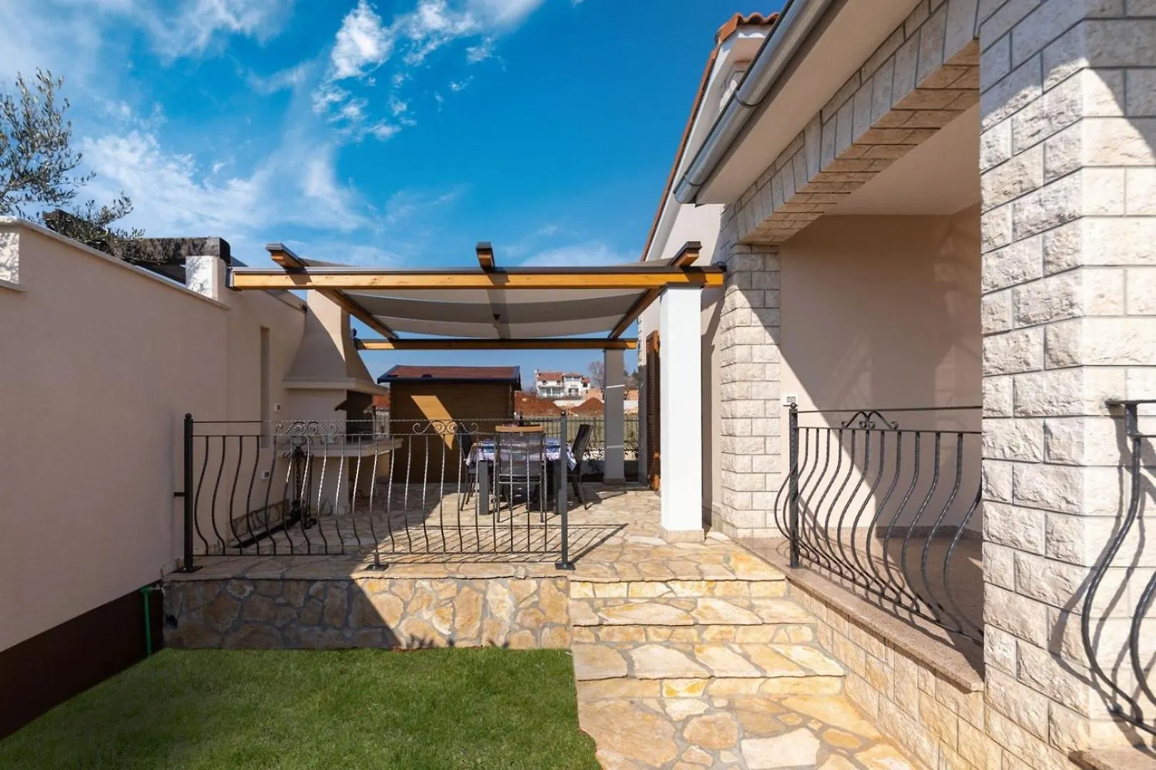 Villa Marko Kaštelir